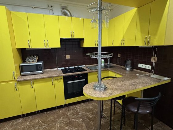 1 кім новобуд Залізнична Львов