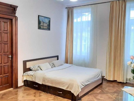 Оренда квартири в центрі на вул. Краківська Львов