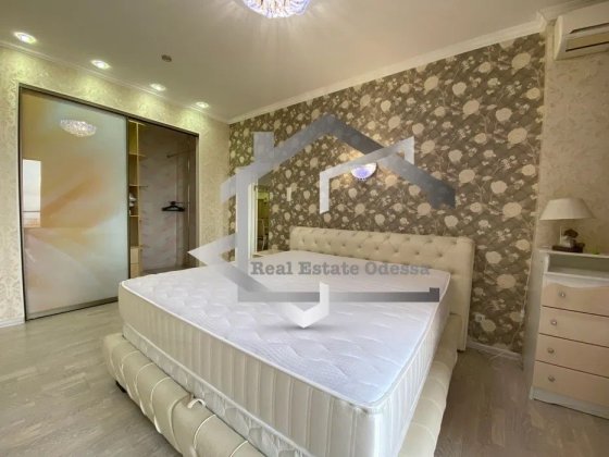 Аренда 3 ком кв ЖК Ланжерон с паркингом Парк Шевченко Море Немо Одеса