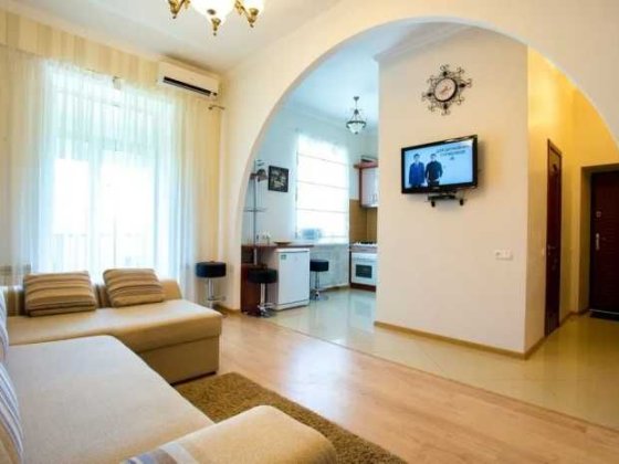 Аренда 2к квартиры в Центре на Адмиральской