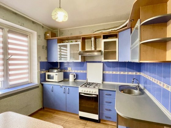 Оренда 2 кімнатна квартира вул. Коломийська (кут пр. Ч. Калини) Львов