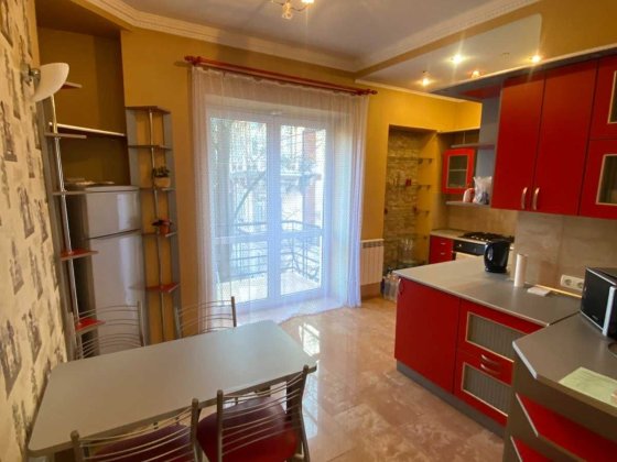 Пропозиція оренди 4 кім квартири в центрі по вул Дорошенка Львов