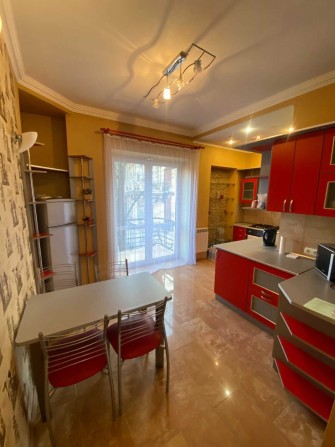 Пропозиція оренди 4 кім квартири в центрі по вул Дорошенка - фото 1