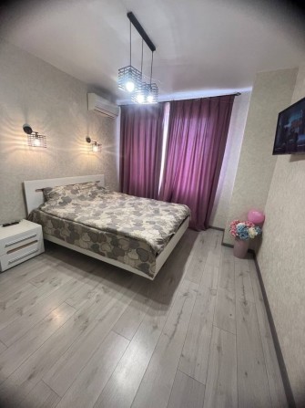 Сдам 1 комнатную квартиру Киевский Район, Небесной Сотни - фото 1