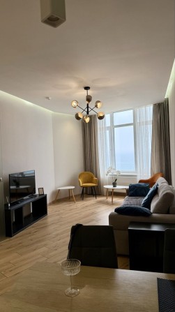 Сдам в долгосрочную аренду квартиру в Аркадии. Первая линия моря. - фото 1