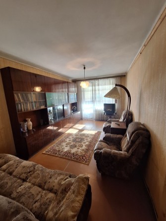 Сдам впервые 3 ком.кв.м.Студенческая 5 мин. в 522 м/р. - фото 1