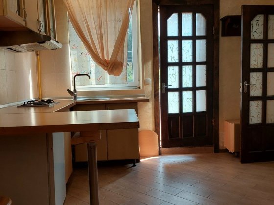 Сдам однокомнатную квартиру от хозяина ( отопление 4000гривн в месяц) Одеса