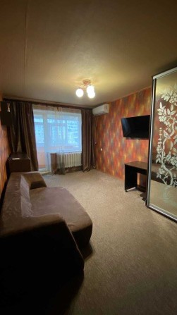 Сдам  2-к квартира біля метро (пр. Ювілейний, 38А) м. Ак. Барабашова - фото 1