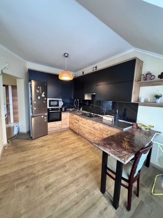 Пропозиція оренди 3 кім. квартири в НОВОБУДОВІ по вул. Янева - фото 1