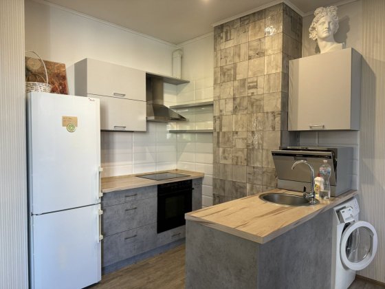 Срочно сдам 2 ком.квартиру в ЖК "Капитан", ул.Базарная 5. Центр города Одеса