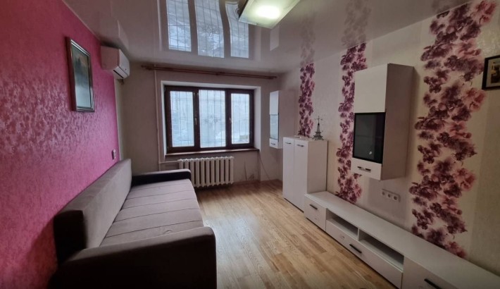 Сдам 2-х ком. Косвенная / Средняя. - фото 1