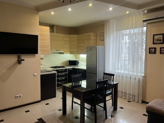 Греческая/Ришельевская, студия и спальня, парковка Одеса