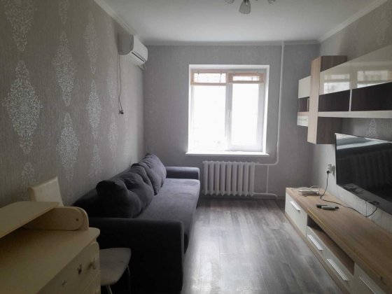 Сдам 1 комнатную квартиру жм Котовского, 4/10, газ Одеса