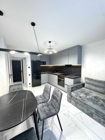 Оренда двокімнатної квартири  в новобудові - фото 1