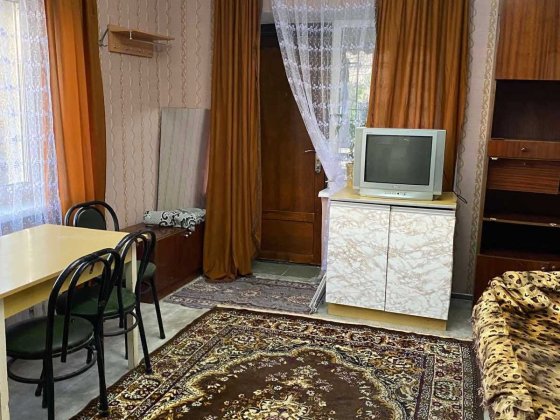 сдам 1-комнатную квартиру 2 этаж на ул.,Балковской за 5000грн Одеса