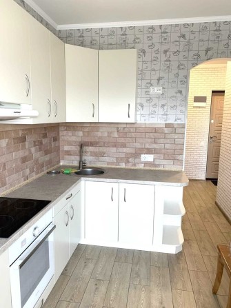 Сдам теплую квартиру в новом доме на Таирова, паркинг/убежище - фото 1