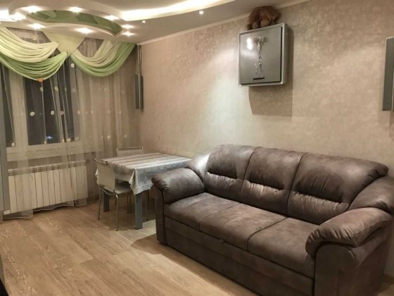 Сдам 3-х комнатную возле метро Студенческая по мегадешёвой цене... Харків