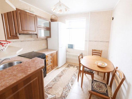 Двухкомнатная кв. 603 микрорайон, ТРК Украина Харків