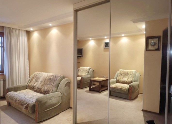 1 квартира на Одесской, пр. Байрона 1а, проспект Гагарина - фото 1