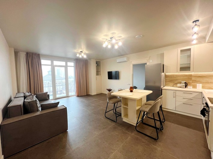 Оренда квартири з терасою біля парку Перемоги ЖК Олімпієць, Олимпиец - фото 1