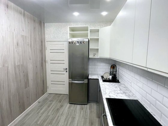 Сдам  большую 1комн квартиру в новострое метро Индустриальная Харків