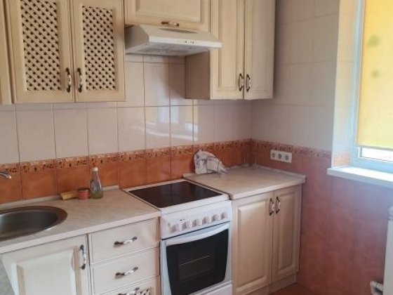 Сдам 2 к.кв. с ремонтом 606 мкр метро Г.Труда, Салтовка Харків