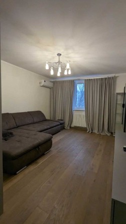 СВЕТ ЕСТЬ ВСЕГДА Французаий Бульвар Гагарина Киностудия Сильпо - фото 1