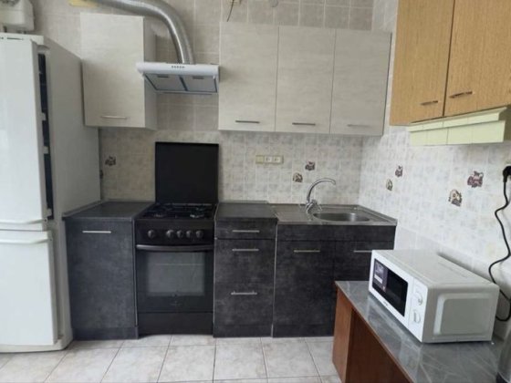 Реальная 2-ка на Защитников Украины, Героев Харькова 96-А Харків