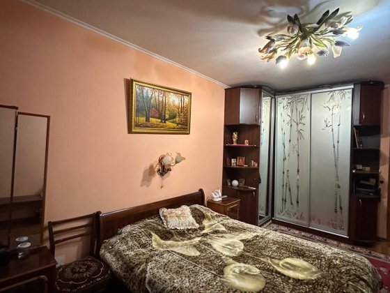 Сдам 2х комн квартиру в центре м. Архитектора Бекетова Харків