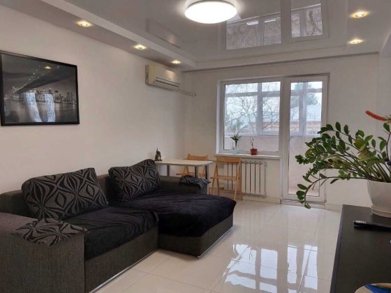 5m Аренда 3 квартира метро Дворец Спорта  Новые Дома Героев Харькова Харків