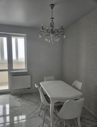 Реальная! Студия и спальня  ЖК мира 4  новострой  индустриальная - фото 1