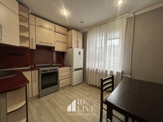 Оренда однокімнатної квартири по вул. Конякіна, 29а Рованцы