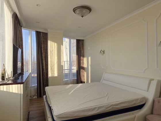 Своя 18 жемчужина Кадор, Б.Арнаутская. Одеса