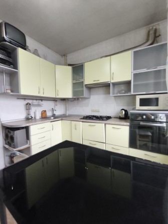 Можно помесячно и длительно! 2х ком-я кв в сталинке на Успенской - фото 1