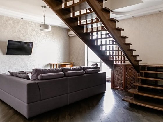 Оренда 3-х кімнатна квартира 150 кв/м Рымарская  25 ЖК Остров Харків