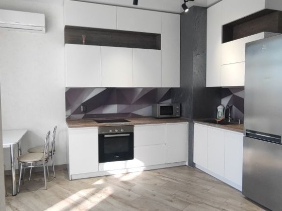 2 к.кв. ЖК Ключ, 50 кв., 8/17,  метро  Бот.сад, підземний паркінг Харьков