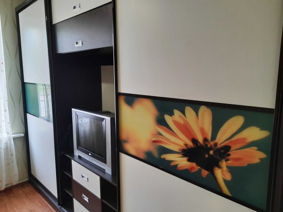 Сдам 1к.м\г кв,кап.рем,свои удобства,ул.Ахиезеров18б ,Французский бул. Харків