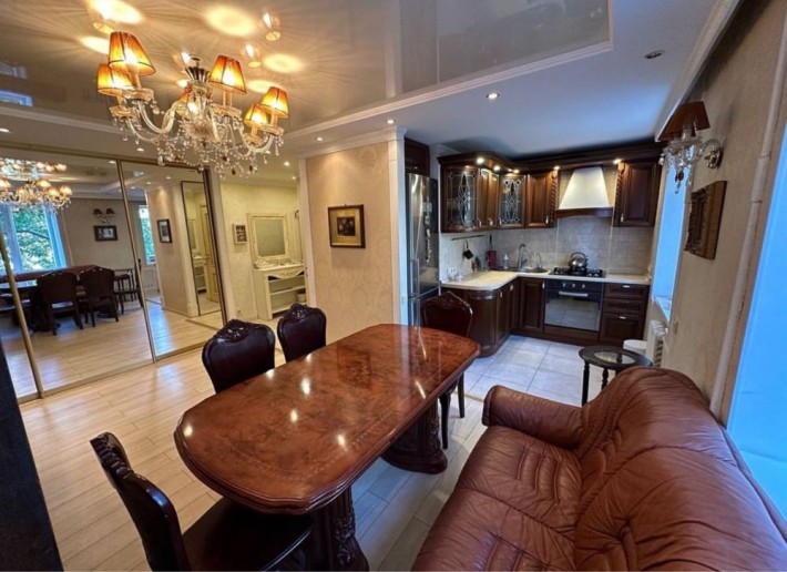 Аренжа евро 2ки на ул Глушко /Академика Королева - фото 1