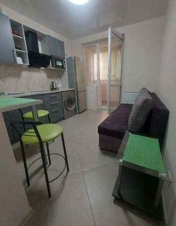 Сдам 1комн кв м. Дворец спорта новые дома в новострое ЖК Радужный - фото 1