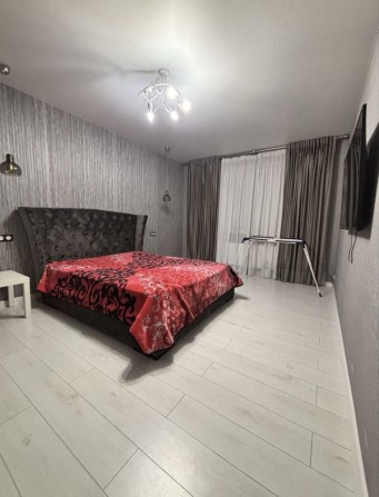 Реальная 3-ка на ХТЗ, ЖК Мира 4, индустриальная - фото 1