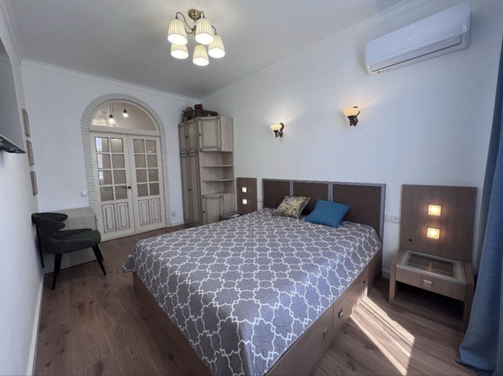 Сдам 2 х кв в Центре Бульвар Жванецкого - фото 1