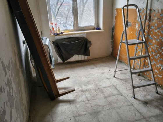 Сдам двухкомнатную квартиру под ремонт Підгородне