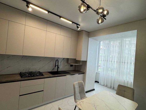 Оренда 2-кім, ЖК Міленіум Криховцы