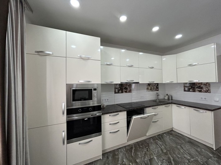 Оренда 3 кім. квартири, вул. Слобідська. Калинова Слобода. Озеро - фото 1