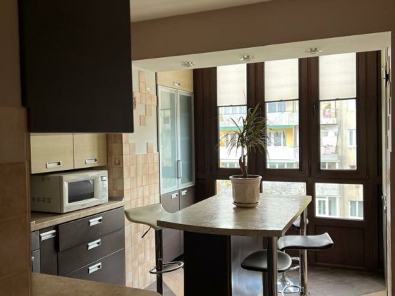 Оренда трикімнатноі квартири . Надвірна Надвірна