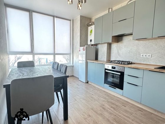 Перша здача ! Двокімнатна квартира в ЖК Петрівські Липки! Святопетровское