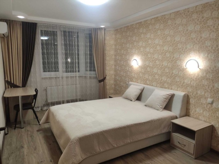 Оренда однокімнатної квартири Софія Сіті Боголюбова 24 тепла затишна - фото 1