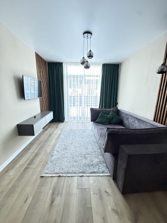 Оренда 1-кім.квартири з терасою в ЖК Sanville Park, 1 поверх! - фото 1