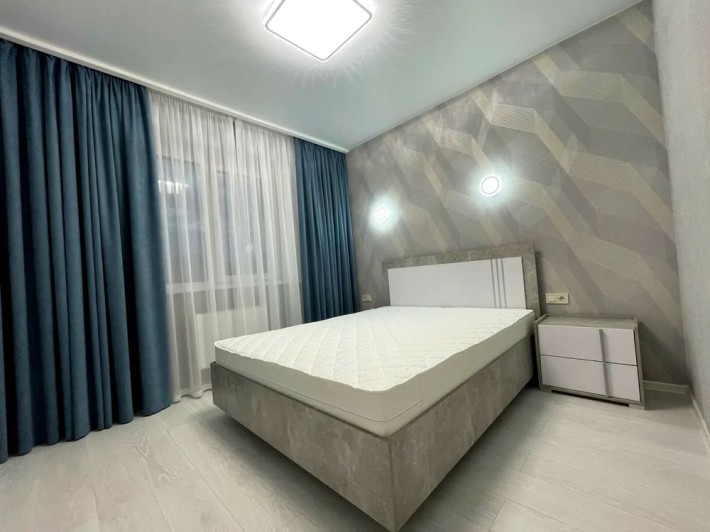 Простора квартира в ЖК Волошковий - фото 1