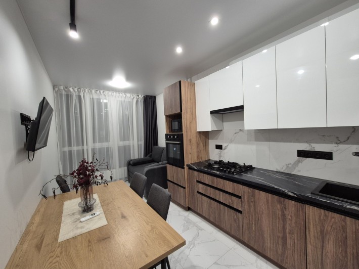 Перша оренда квартири! Автономне газове опалення, ремонт. Чабани - фото 1